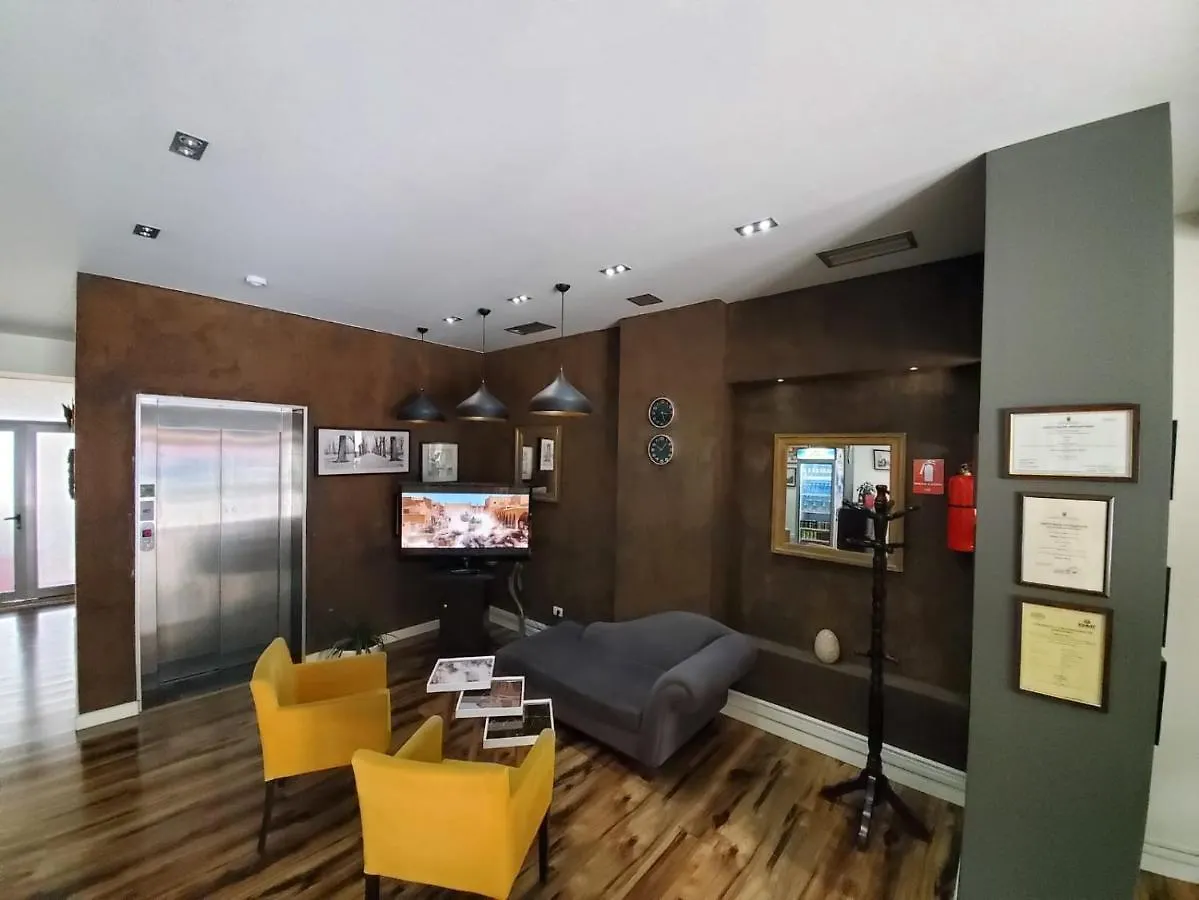 Hotel Alysa Korce