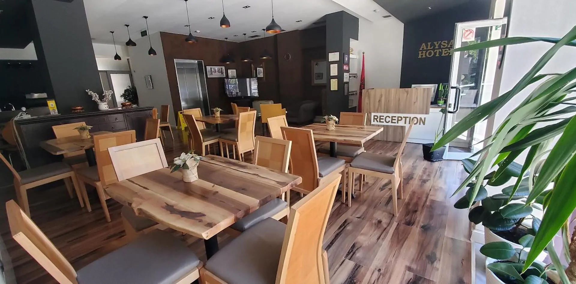 ****  Hotel Alysa Korce Albania