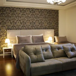 Vila Adel Korce